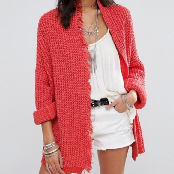 Free People Sweaters - NWT Free People Loose Knit Fringe Cardigan (M)